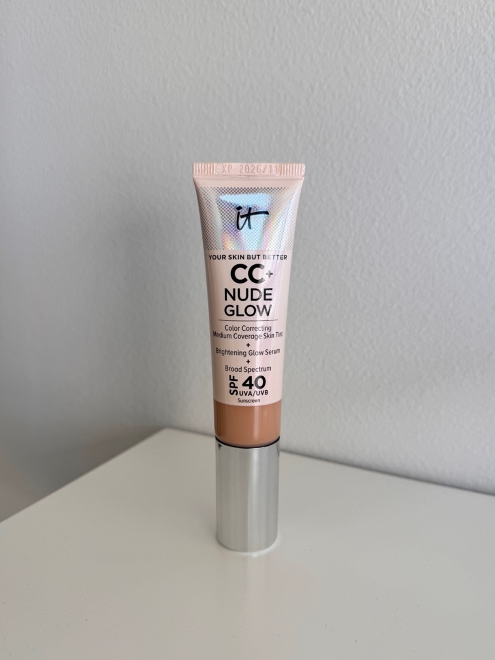 IT cosmetics CC+ Nude Glow